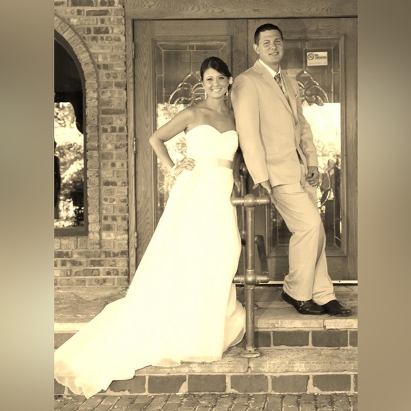 Meet your Posher, Rachel - Picture 2 of 8